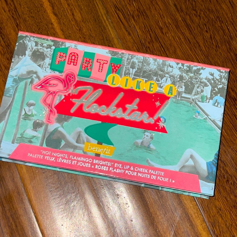 Benefit LIMITED EDITION PALETTE